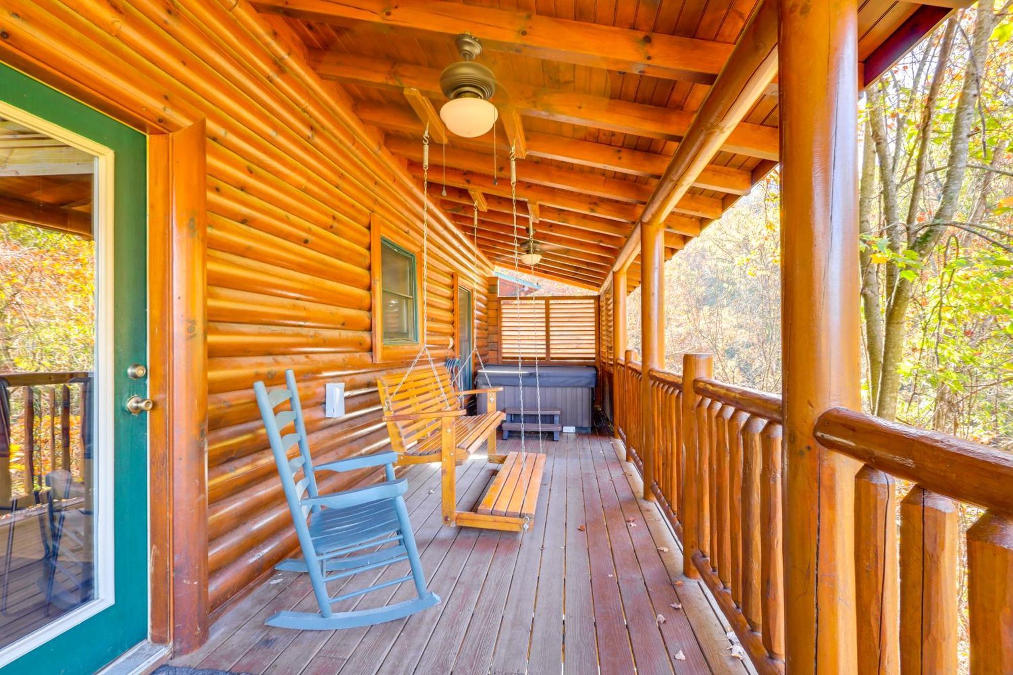 Pigeon Forge Cabin Rental With Decks And Hot Tub! Exterior foto