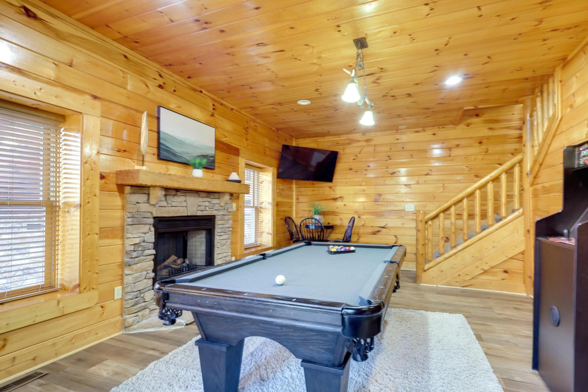 Pigeon Forge Cabin Rental With Decks And Hot Tub! Exterior foto