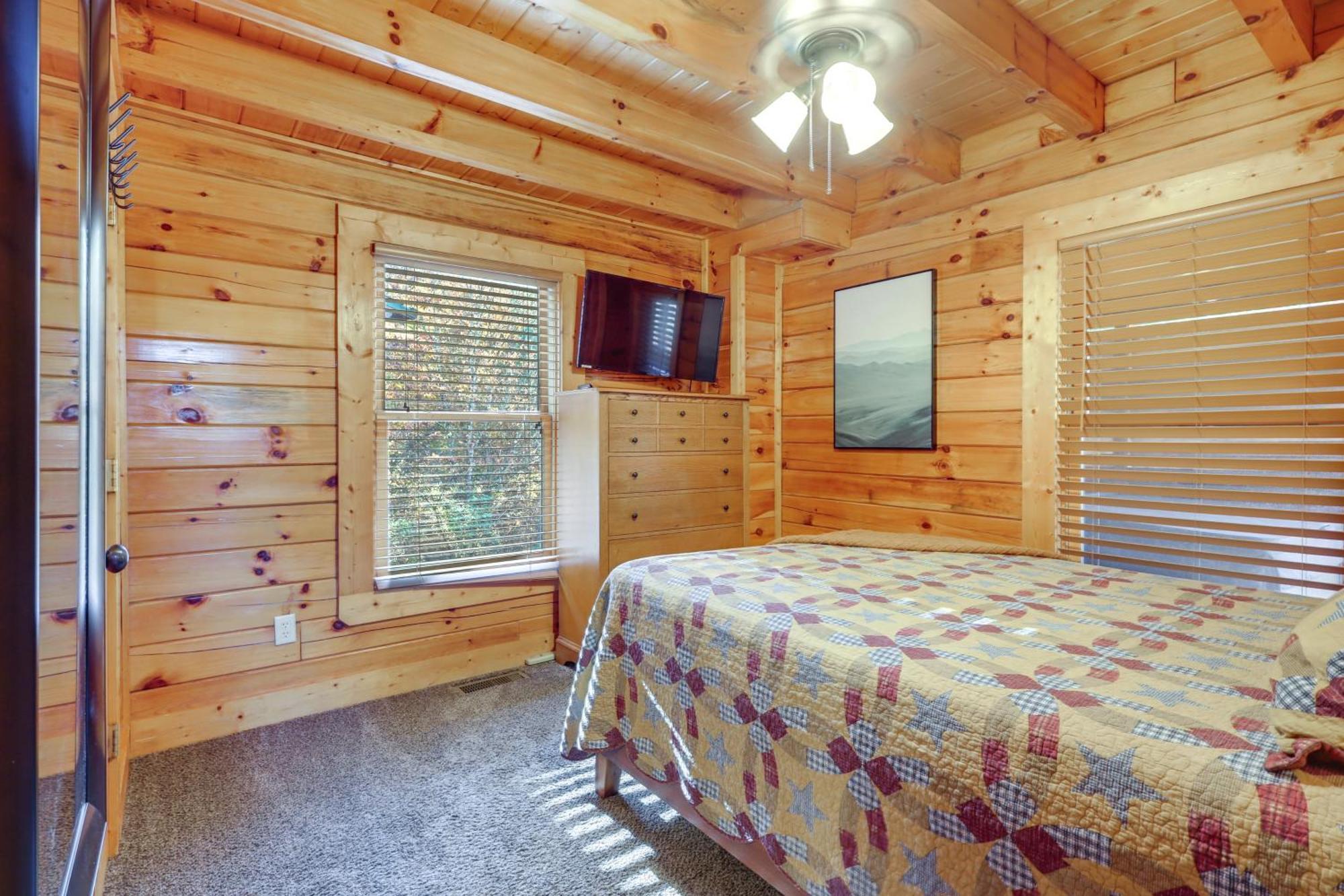 Pigeon Forge Cabin Rental With Decks And Hot Tub! Exterior foto